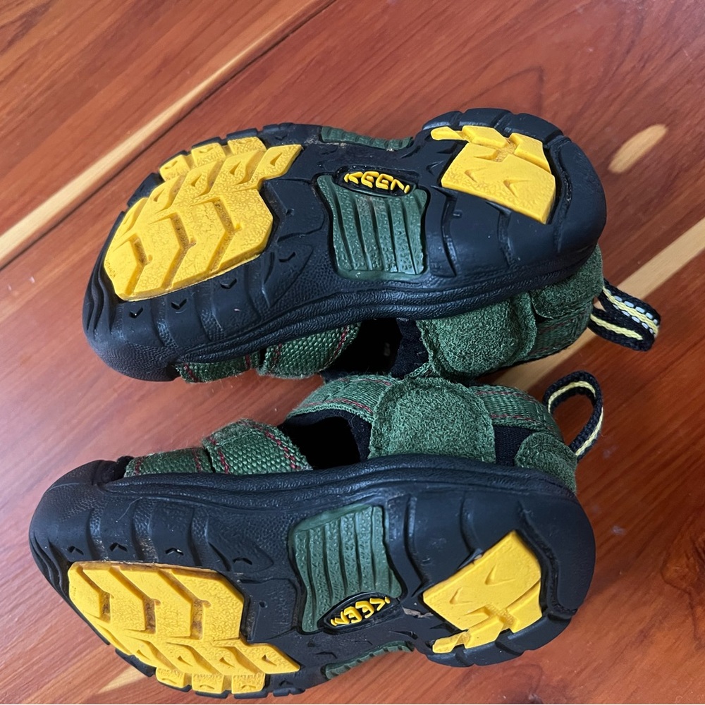 4T KEEN Newport H2 Sandal - Picture 2 of 3